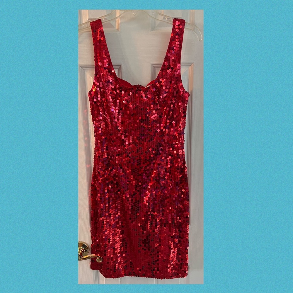 DONATED FOR HIGH SCHOOL PROM - Picture 3 of 11